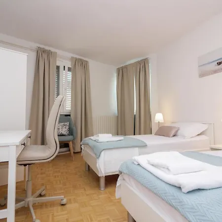 Castello-old Town Daire