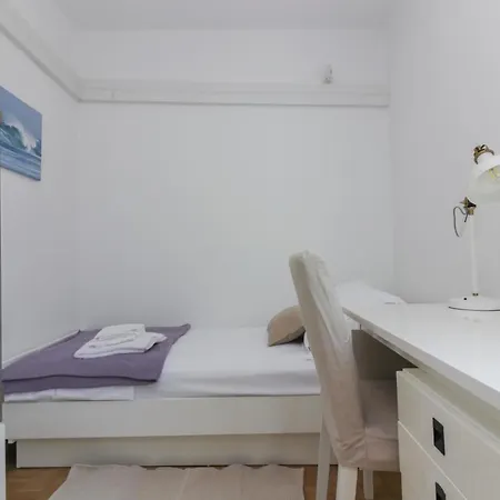 Lägenhet Castello-old Town *